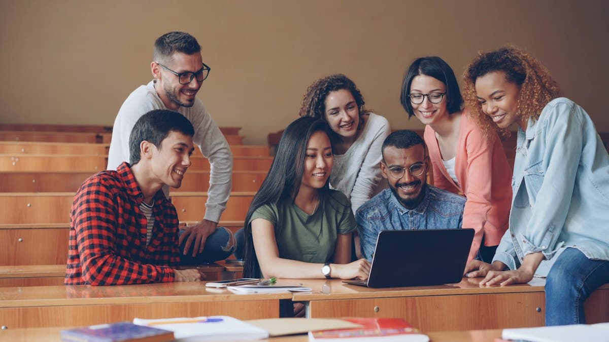 Algorizz Takes Its Tech.Data.AI Bootcamp Global